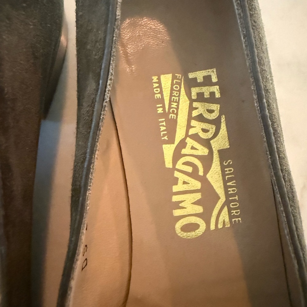 Salvatore Ferragamo Vintage Dark Green Suede Loafers with Gold Buckle - Picture 2 of 8